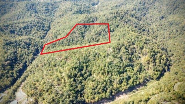 999 Little Bull Creek Road, Woollum, KY 40906