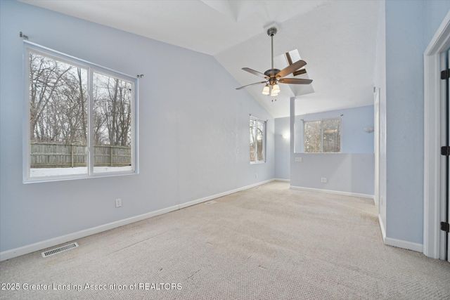 533 Community Street, Lansing, MI 48906