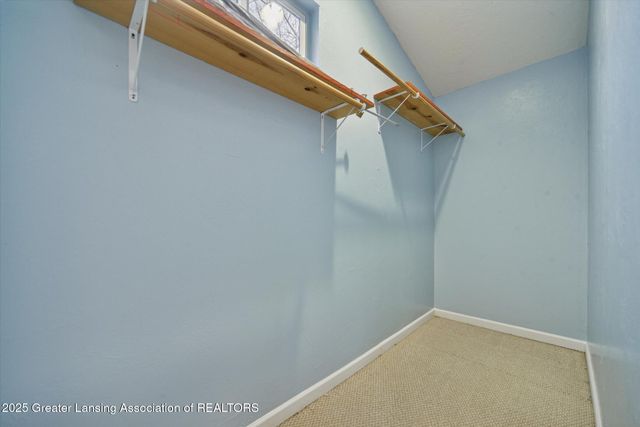 533 Community Street, Lansing, MI 48906