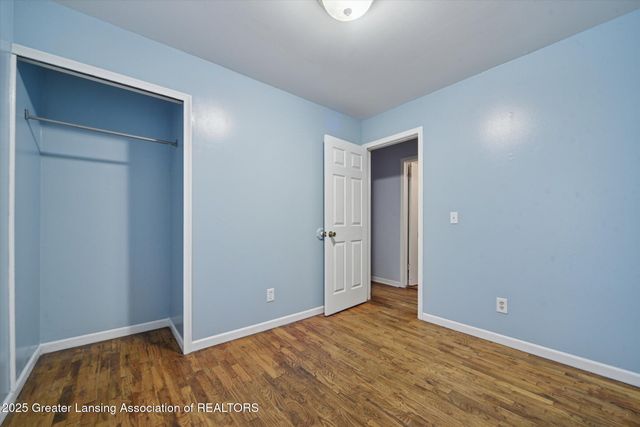 533 Community Street, Lansing, MI 48906