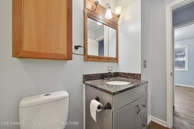 533 Community Street, Lansing, MI 48906