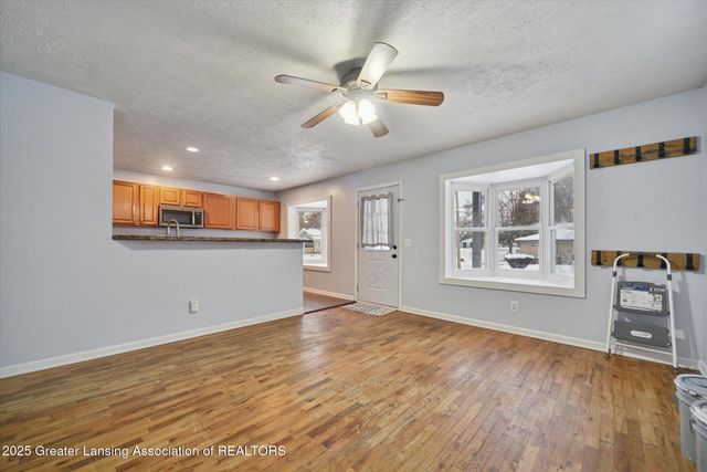 533 Community Street, Lansing, MI 48906