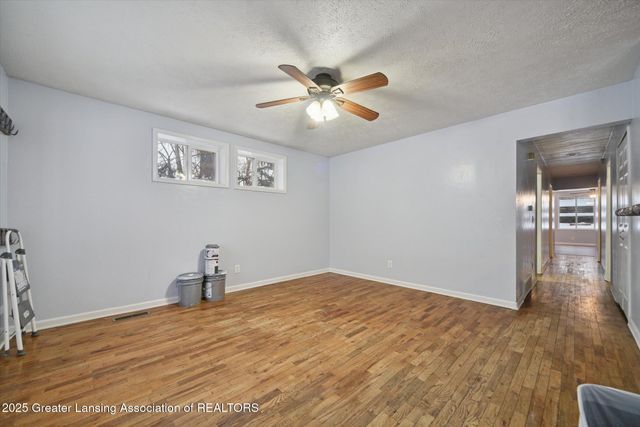 533 Community Street, Lansing, MI 48906