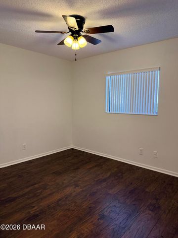 944 S Peninsula Dr Apt 501, Daytona Beach, FL 32118