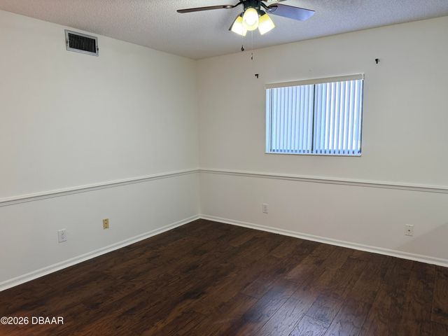 944 S Peninsula Dr Apt 501, Daytona Beach, FL 32118