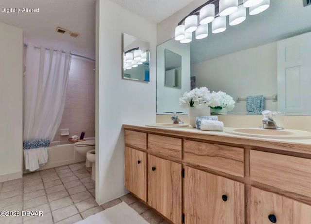 944 S Peninsula Dr Apt 501, Daytona Beach, FL 32118
