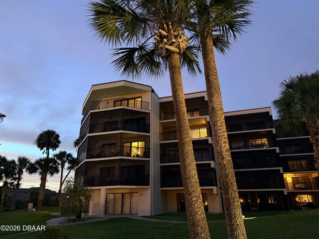 944 S Peninsula Dr Apt 501, Daytona Beach, FL 32118