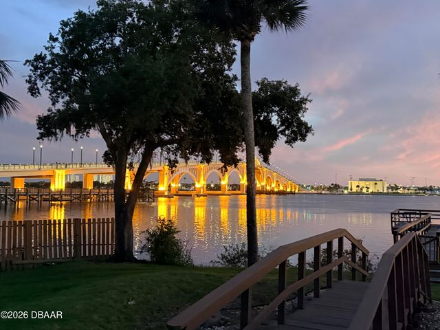 944 S Peninsula Dr Apt 501, Daytona Beach, FL 32118