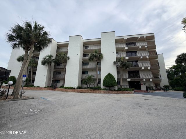944 S Peninsula Dr Apt 501, Daytona Beach, FL 32118