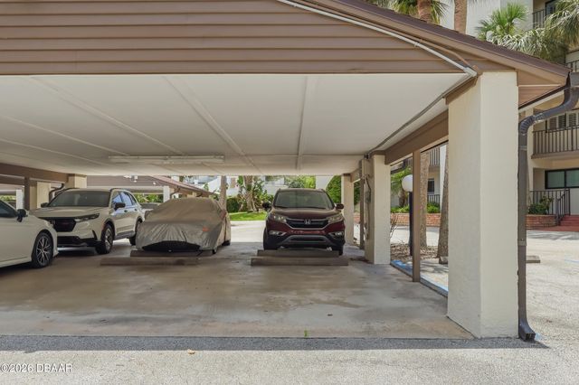944 S Peninsula Dr Apt 501, Daytona Beach, FL 32118