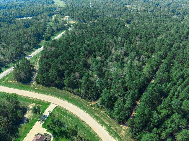 11911 Grand North Road, Willis, TX 77378