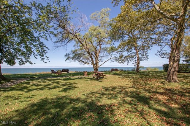 104 E 219th Street, Euclid, OH 44123