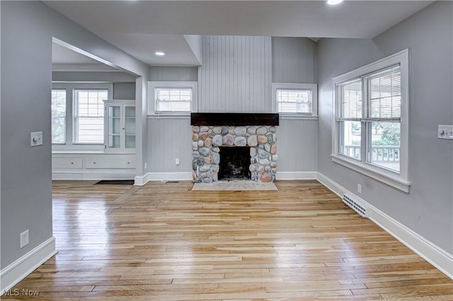 104 E 219th Street, Euclid, OH 44123