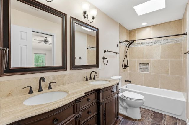 2613 Country Valley Road, Garland, TX 75043