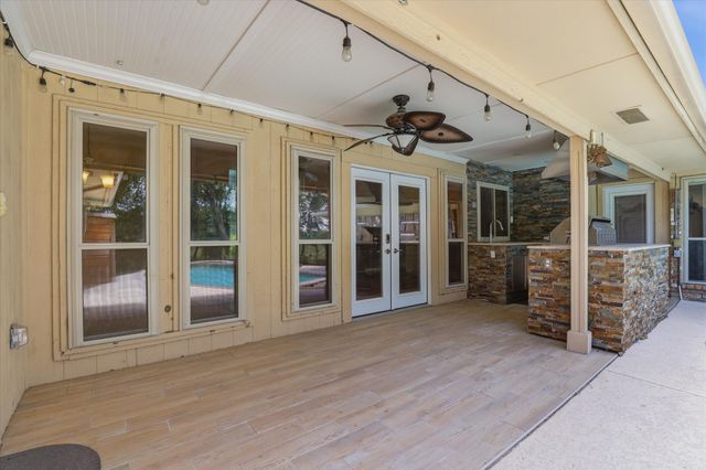 2613 Country Valley Road, Garland, TX 75043