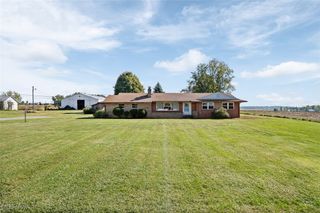 17867 Lincoln Way E, Dalton, OH 44618