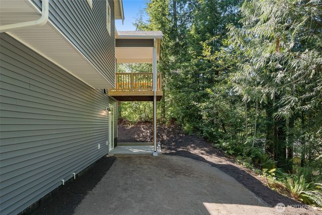 23415 Coyne Road, Granite Falls, WA 98252