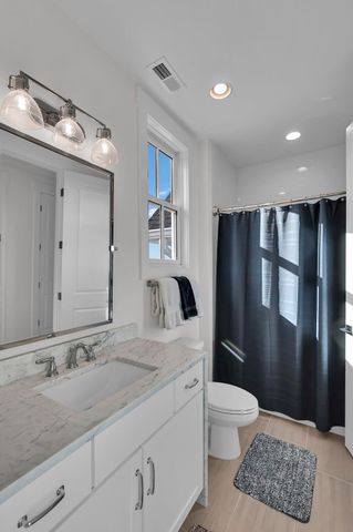 800 Horizon DR, Franklin, TN 37064