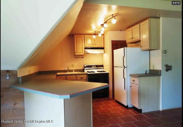 28 New Street #3, Catskill, NY 12414