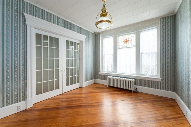 113 Fifth Ave, Lowell, MA 01854