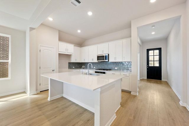 1401 Dog Iron ST, Georgetown, TX 78633