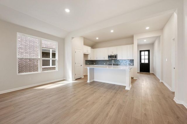 1401 Dog Iron ST, Georgetown, TX 78633