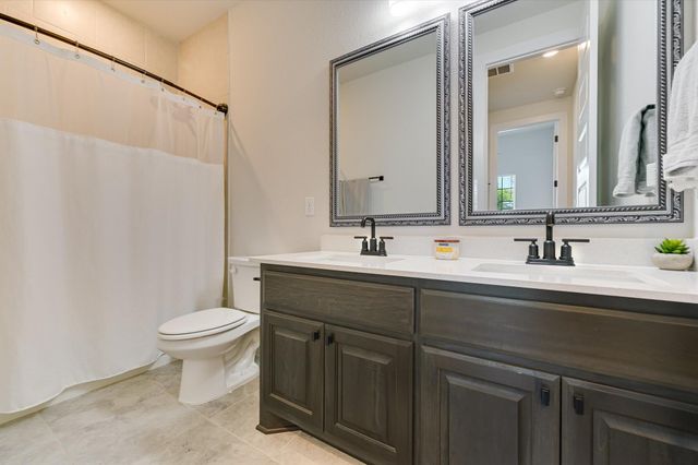 1173 Pink Granite BLVD, Dripping Springs, TX 78620