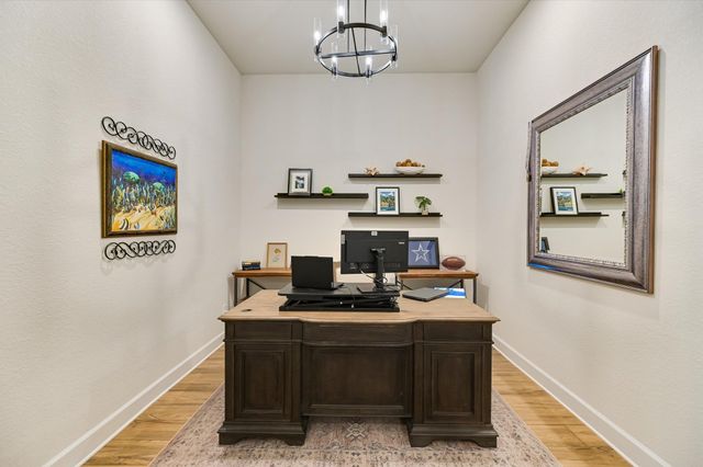 1173 Pink Granite BLVD, Dripping Springs, TX 78620