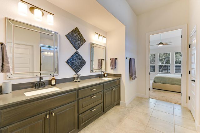 1173 Pink Granite BLVD, Dripping Springs, TX 78620