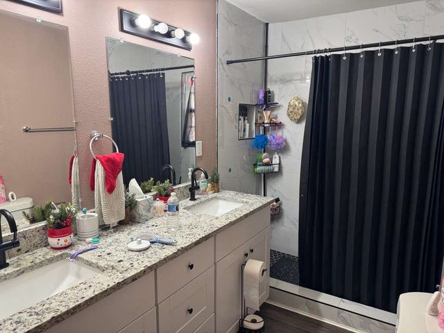 8435 Campanella Drive, Dallas, TX 75243