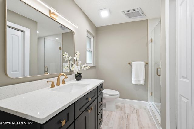 3241 HERMITAGE Road E, Jacksonville, FL 32277