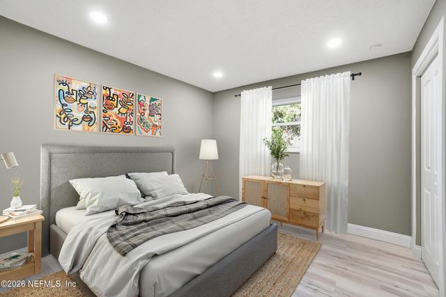 3241 HERMITAGE Road E, Jacksonville, FL 32277