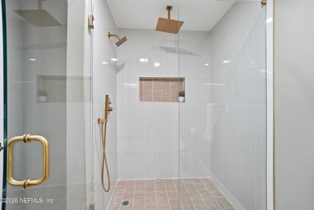 3241 HERMITAGE Road E, Jacksonville, FL 32277