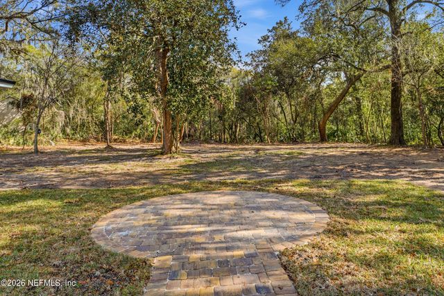 3241 HERMITAGE Road E, Jacksonville, FL 32277