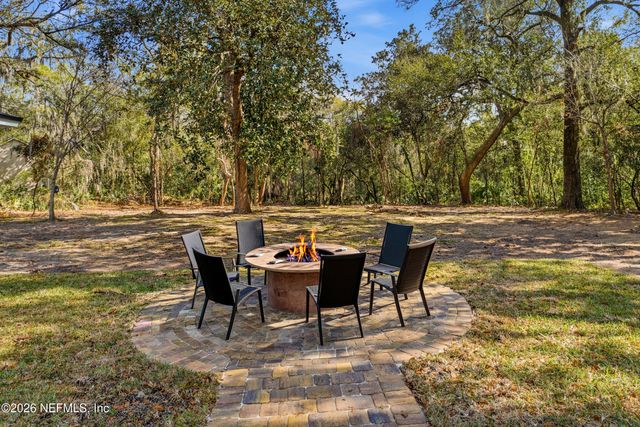 3241 HERMITAGE Road E, Jacksonville, FL 32277