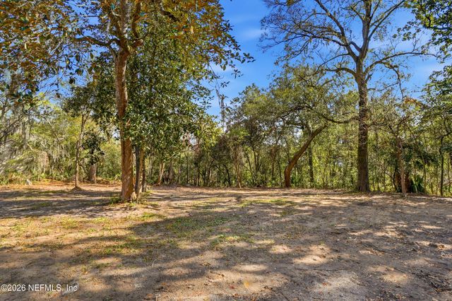 3241 HERMITAGE Road E, Jacksonville, FL 32277