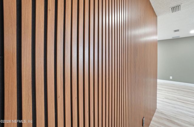 3241 HERMITAGE Road E, Jacksonville, FL 32277