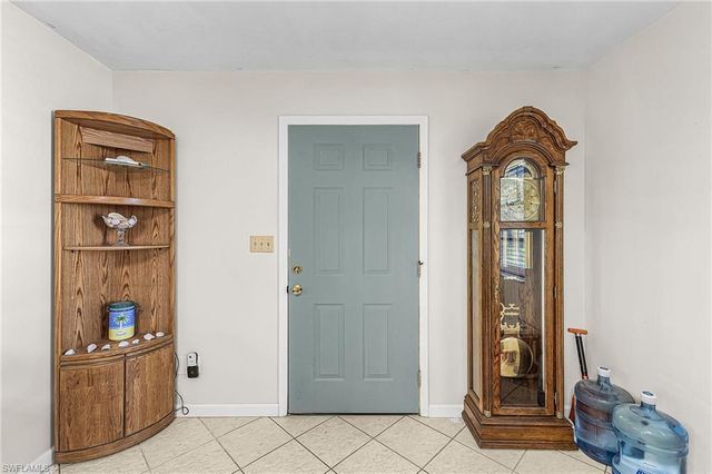 3637 Schooner LN, St. James City, FL 33956