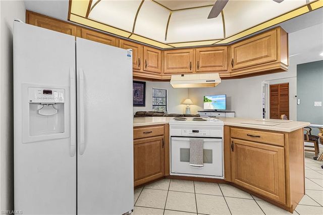 3637 Schooner LN, St. James City, FL 33956