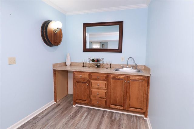 12391 S Parker Terrace, Olathe, KS 66061