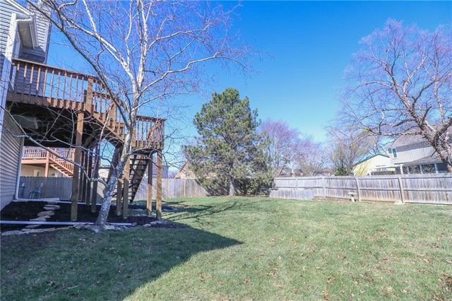 12391 S Parker Terrace, Olathe, KS 66061