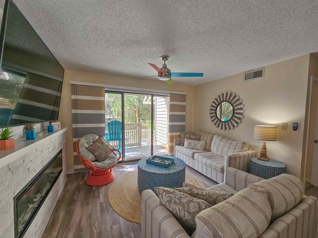 226 Westleton Dr Apt 19A, Myrtle Beach, SC 29572