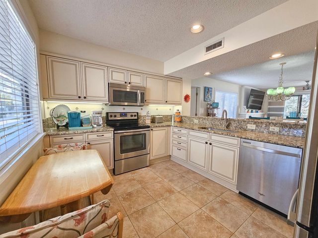 226 Westleton Dr Apt 19A, Myrtle Beach, SC 29572