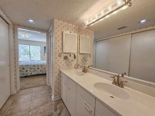 226 Westleton Dr Apt 19A, Myrtle Beach, SC 29572