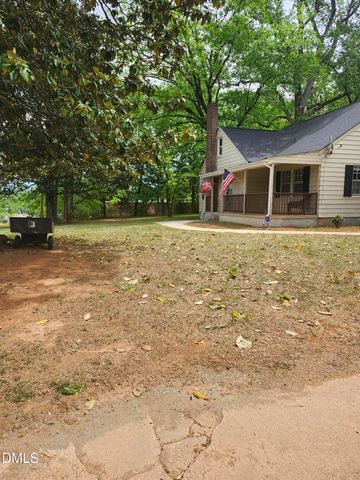 1523 E Main Street 11, Mebane, NC 27302