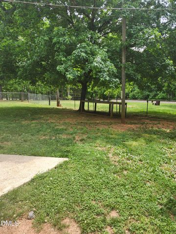 1523 E Main Street 11, Mebane, NC 27302