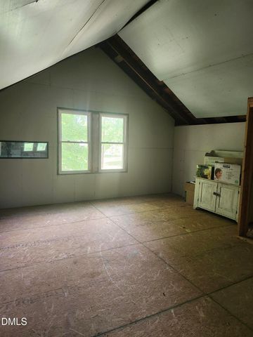 1523 E Main Street 11, Mebane, NC 27302