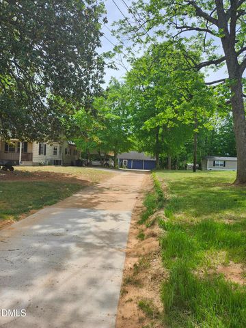 1523 E Main Street 11, Mebane, NC 27302