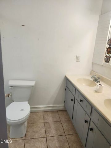 1523 E Main Street 11, Mebane, NC 27302