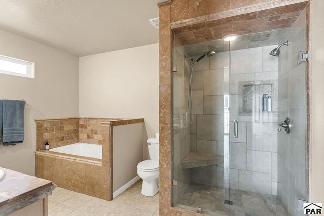 5153 Crested Hill, Pueblo, CO 81008